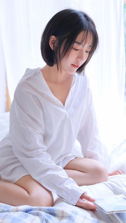 深夜草逼app下载界面